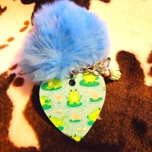 Frog Heart Pom Pom Tassel Keychain
